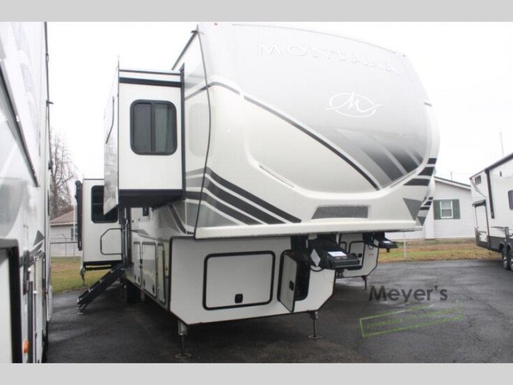 Thumbnail Photo undefined for 2023 Keystone Montana